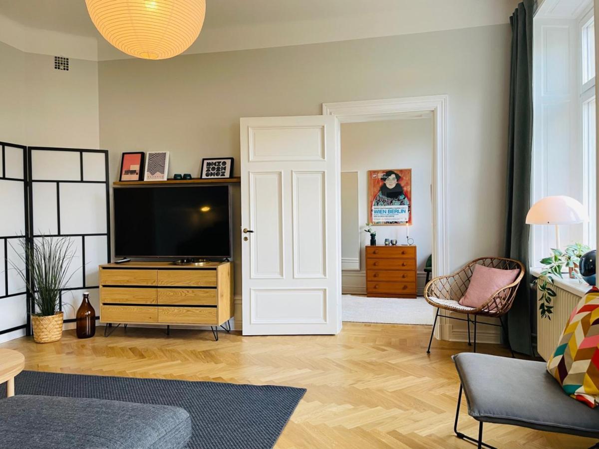 Apartment Cool And Light 2 In Sofo